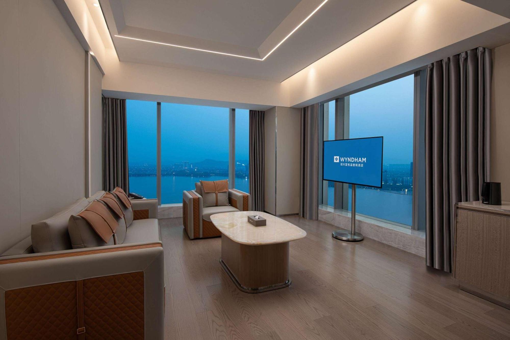 Wyndham Shaoxing Keqiao Otel Dış mekan fotoğraf